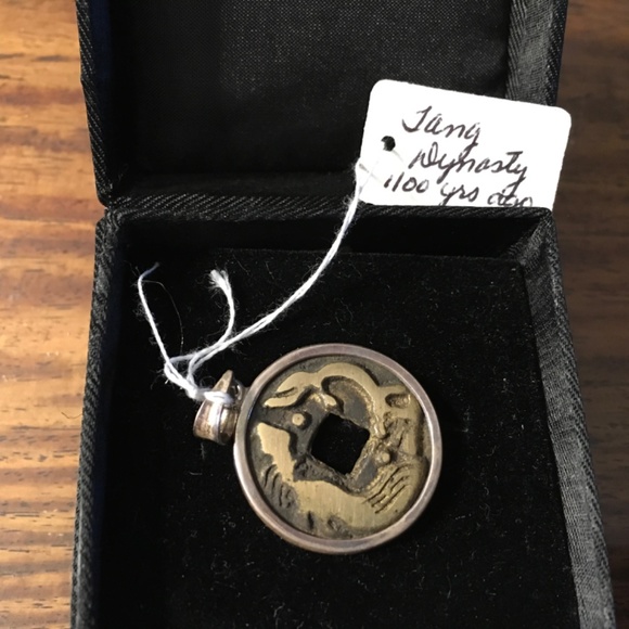Qing and Tang Dynasty Ancient Coin Pendants - Picture 3 of 5